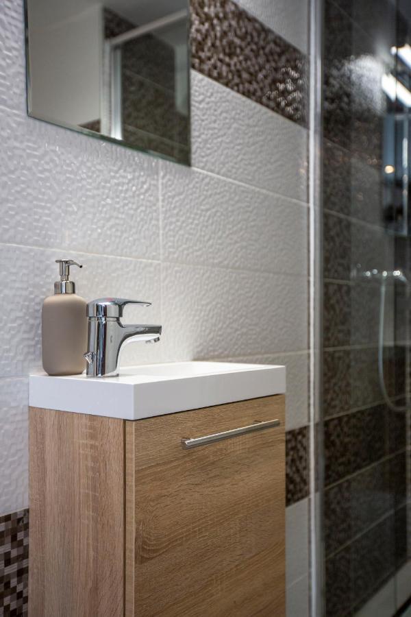Deluxe Akacfa Apartments In The Heart Of בודפשט מראה חיצוני תמונה